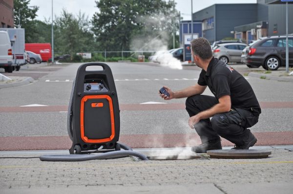 Locate leaks quickly & without the need for breakage